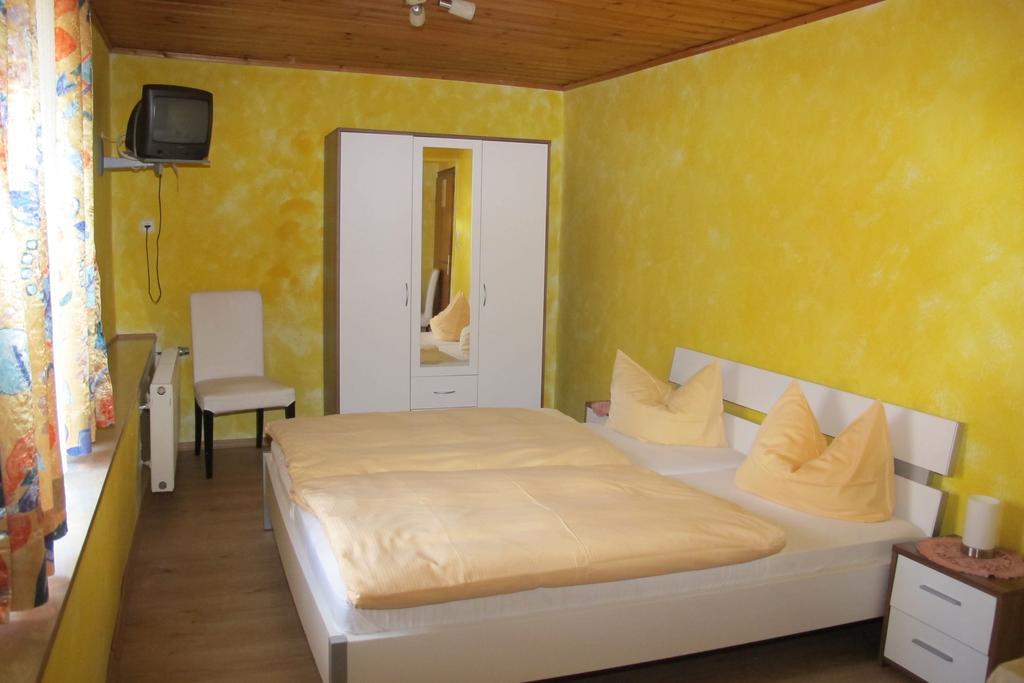 ברנקסטל - קיס Hotel Garni Hauth מראה חיצוני תמונה